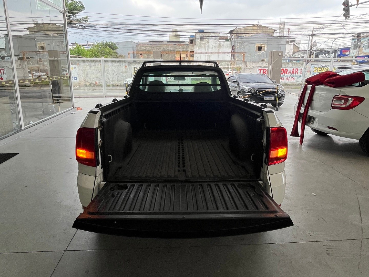 VOLKSWAGEN SAVEIRO 1.6 MSI TRENDLINE CS 8V FLEX 2P MANUAL 2022 - Miniatura 6