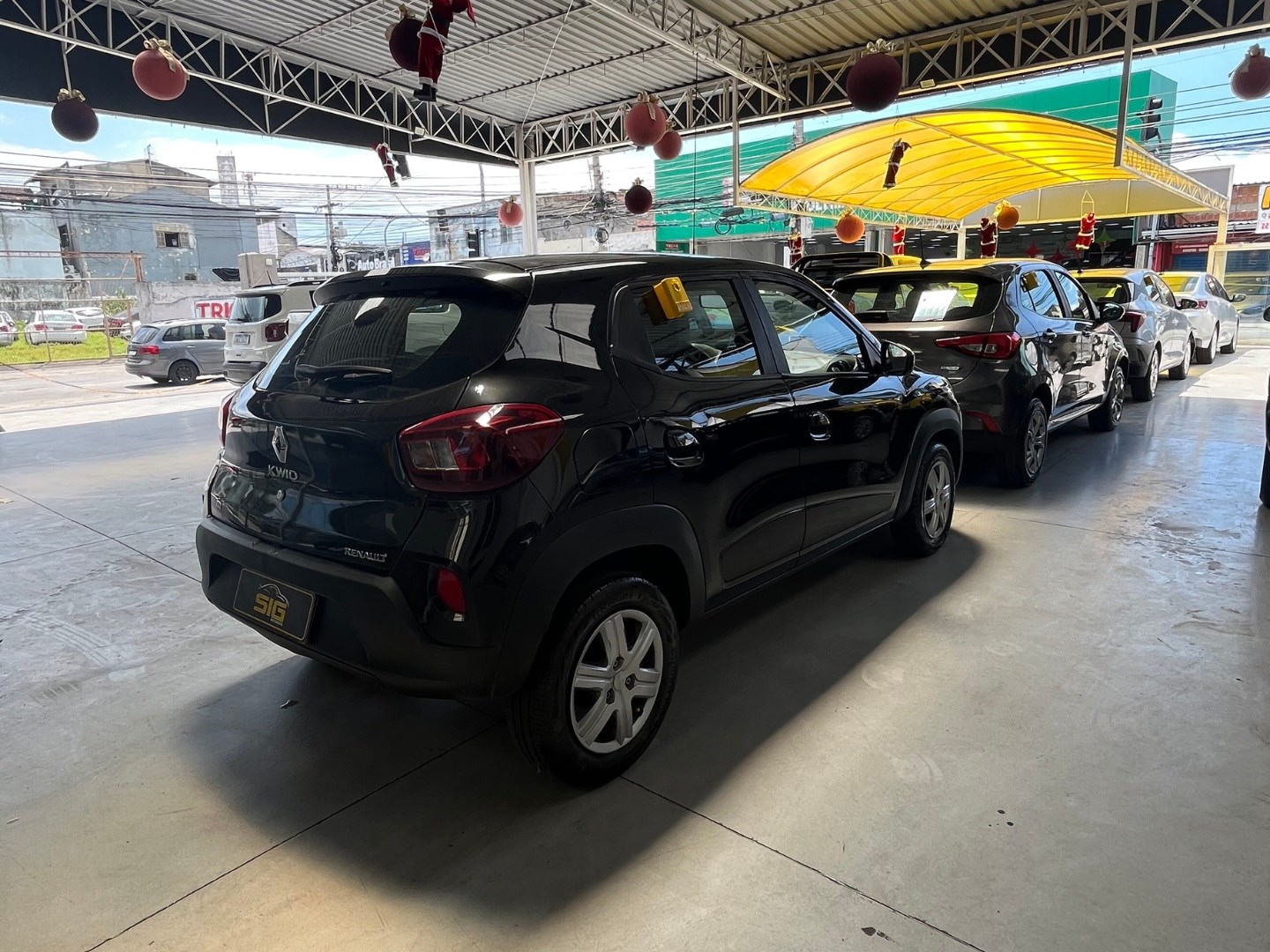 RENAULT KWID 1.0 12V SCE FLEX INTENSE MANUAL 2023 - Miniatura 6