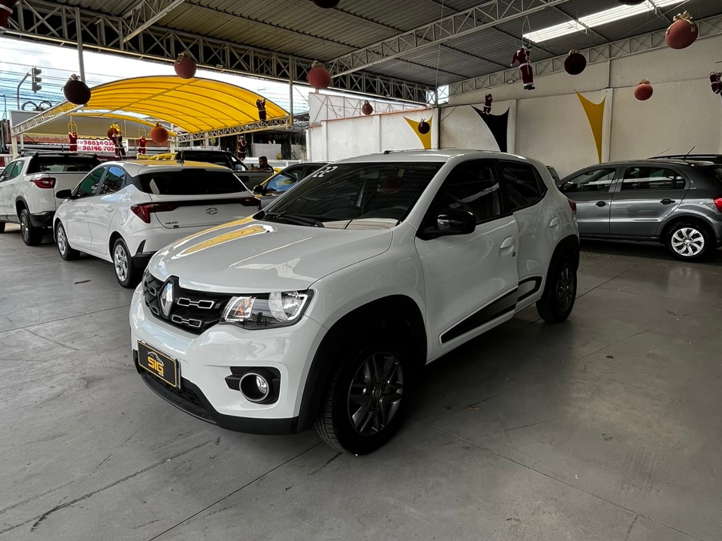RENAULT KWID 1.0 12V SCE FLEX INTENSE MANUAL 2022 - Miniatura 4