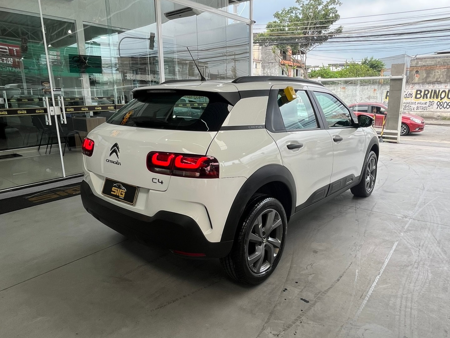 CITROEN C4 CACTUS 1.6 VTI 120 FLEX FEEL EAT6 2023 - Miniatura 8