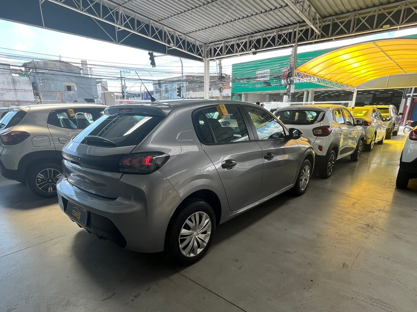 PEUGEOT 208 1.0 FIREFLY FLEX LIKE MANUAL 2023 - Miniatura 8