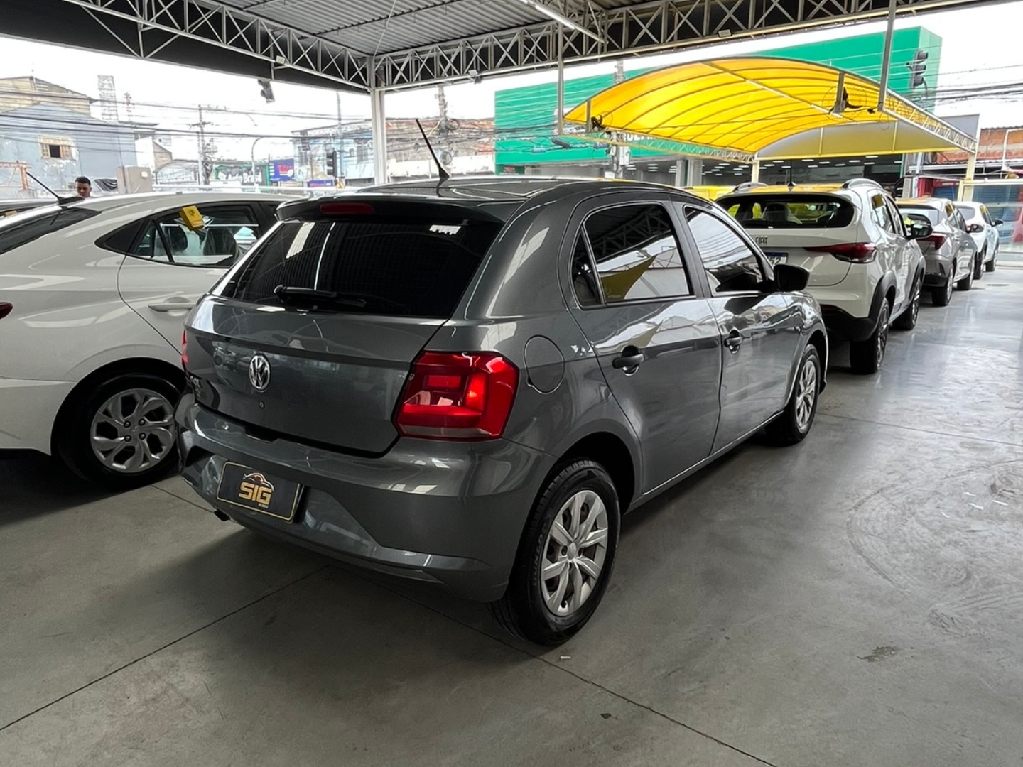 VOLKSWAGEN GOL 1.0 12V MPI TOTALFLEX 4P MANUAL 2021 - Miniatura 8