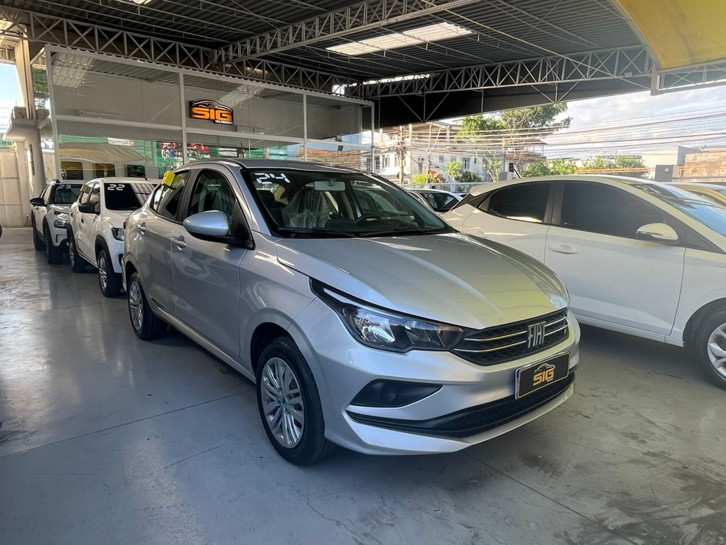 FIAT CRONOS 1.3 FIREFLY FLEX DRIVE MANUAL 2024 Prata - Miniatura 4 - SIG Multimarcas