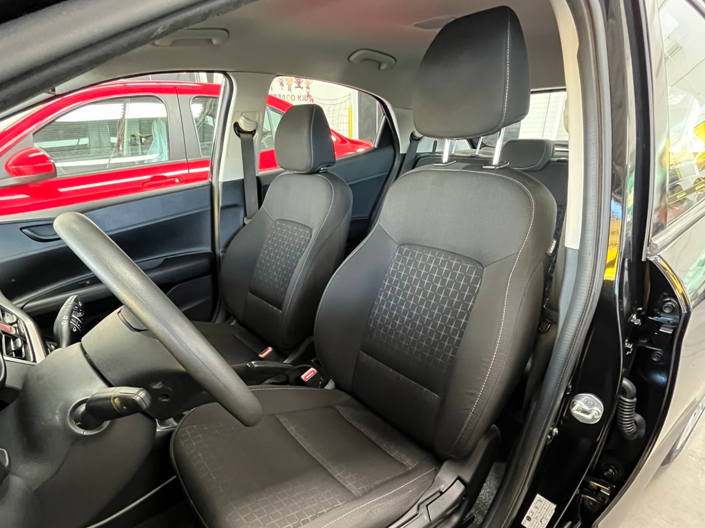 HYUNDAI HB20 1.0 12V FLEX COMFORT MANUAL 2023 Preto - Miniatura 7 - SIG Multimarcas