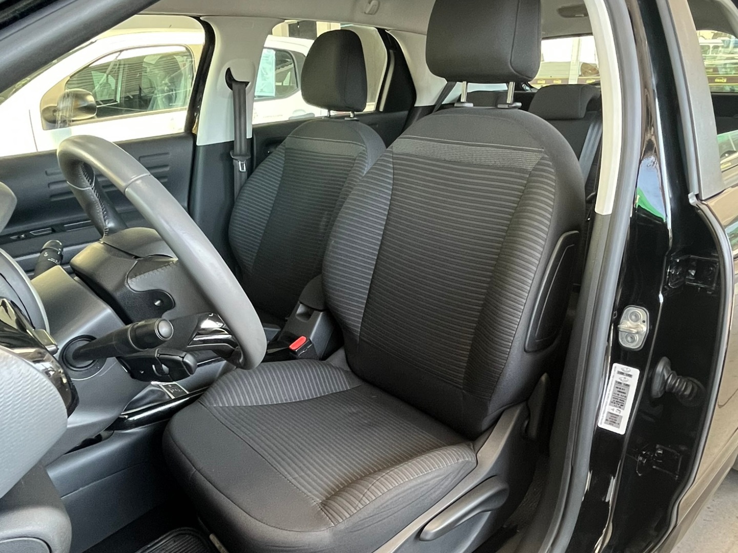 CITROEN C4 CACTUS 1.6 VTI 120 FLEX FEEL PACK EAT6 2023 - Miniatura 8