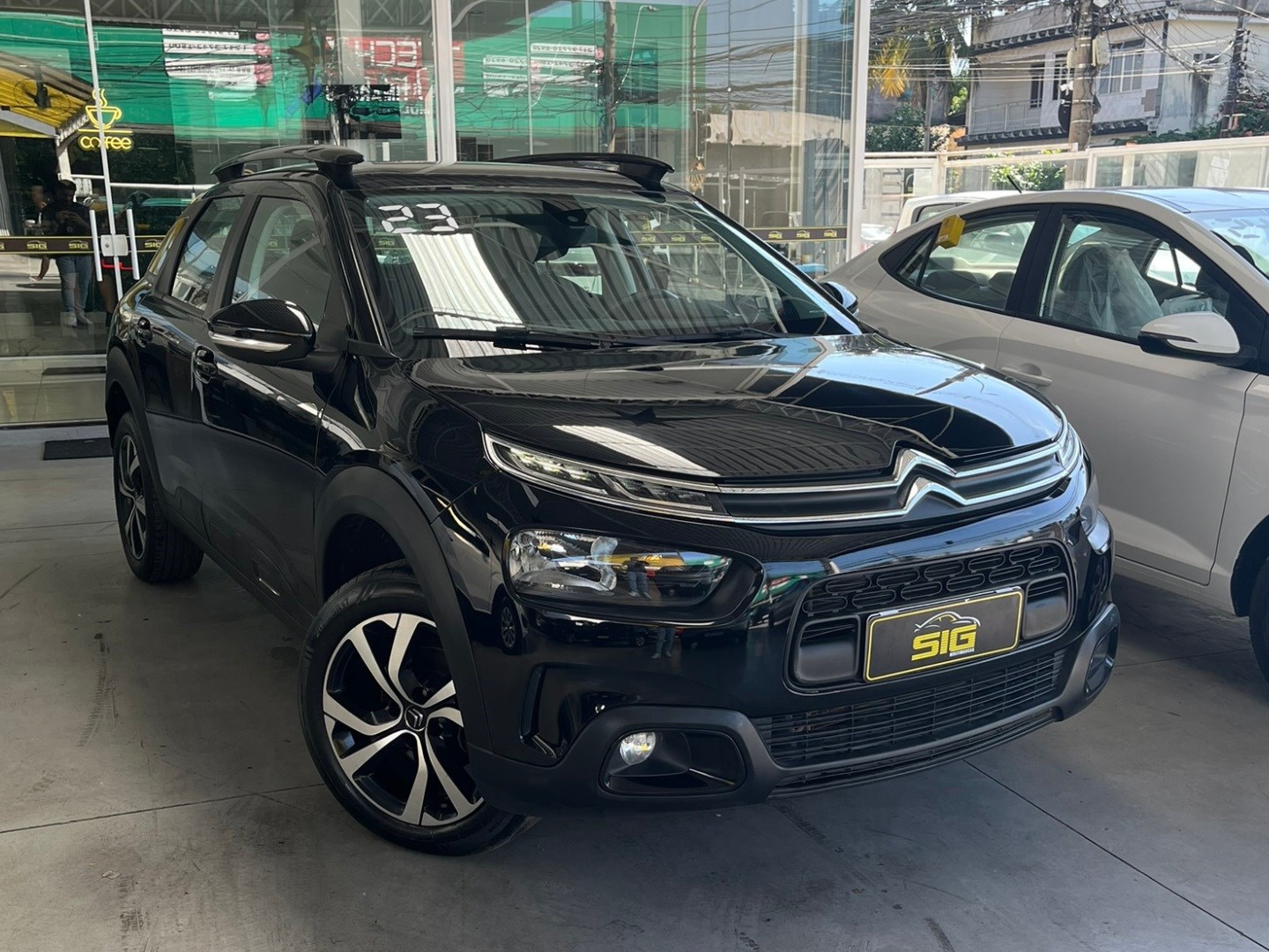 CITROEN C4 CACTUS 1.6 VTI 120 FLEX FEEL PACK EAT6 2023 - Imagem 1 - SIG Multimarcas