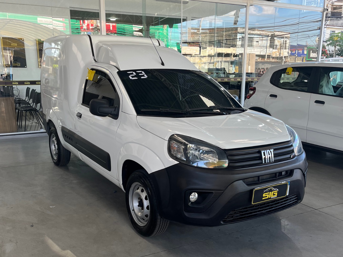 FIAT FIORINO 1.4 MPI FURGÃO ENDURANCE 8V FLEX 2P MANUAL 2023 Branco - Miniatura 4 - SIG Multimarcas