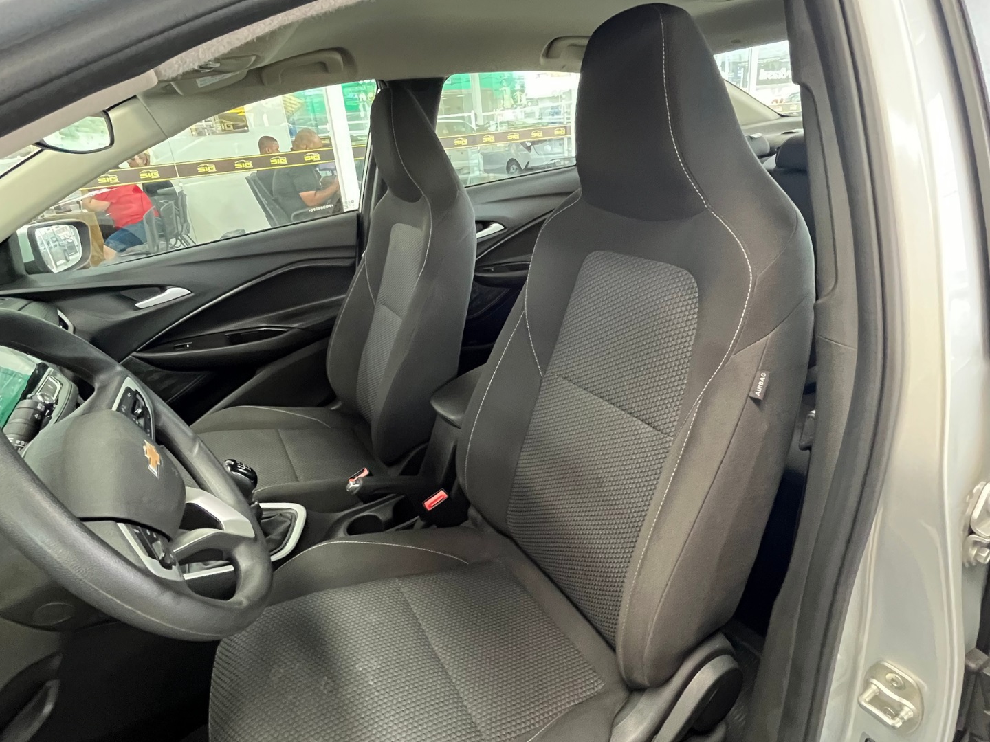 CHEVROLET ONIX 1.0 TURBO FLEX PLUS LTZ MANUAL 2023 - Miniatura 6