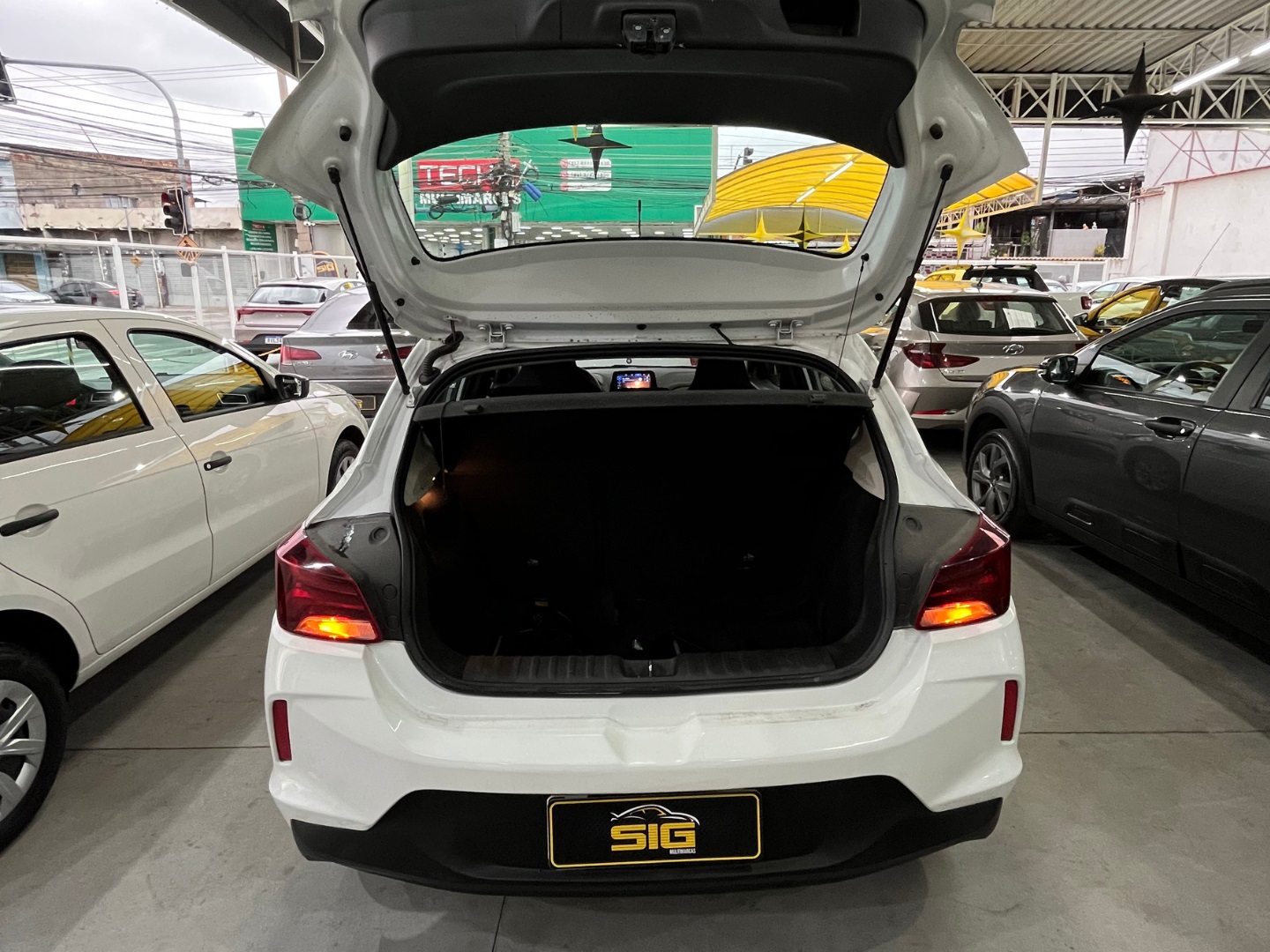 CHEVROLET ONIX 1.0 FLEX LT MANUAL 2023 - Miniatura 8