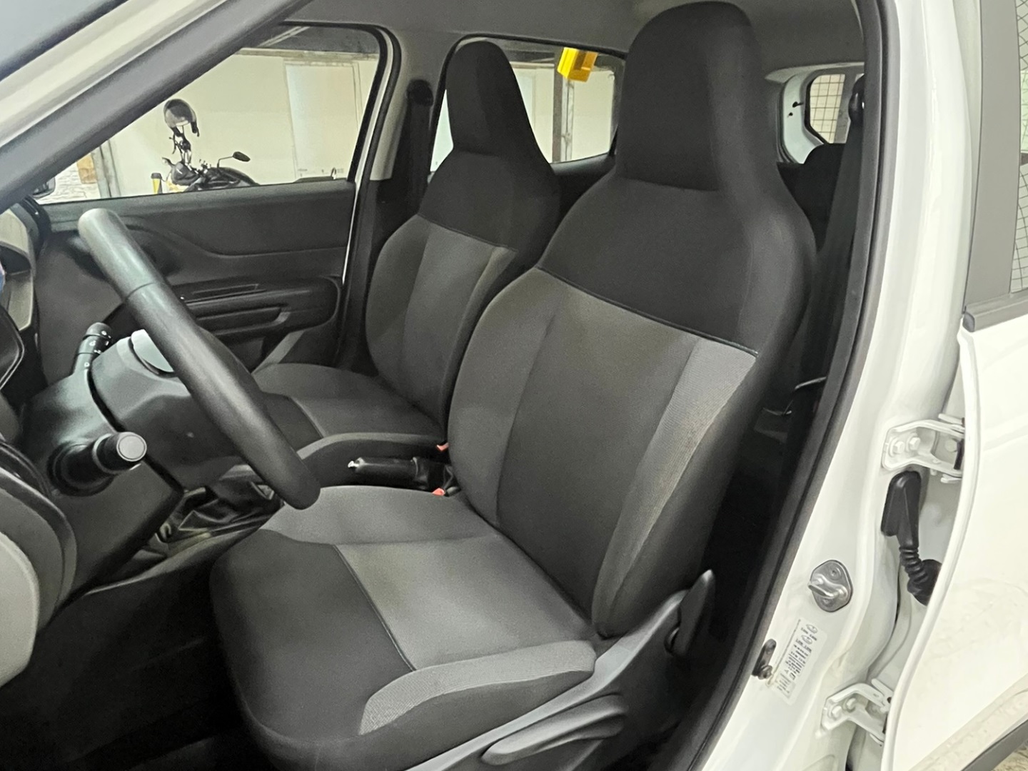 CITROEN C3 1.0 16V FLEX LIVE PACK MANUAL 2024 - Miniatura 7