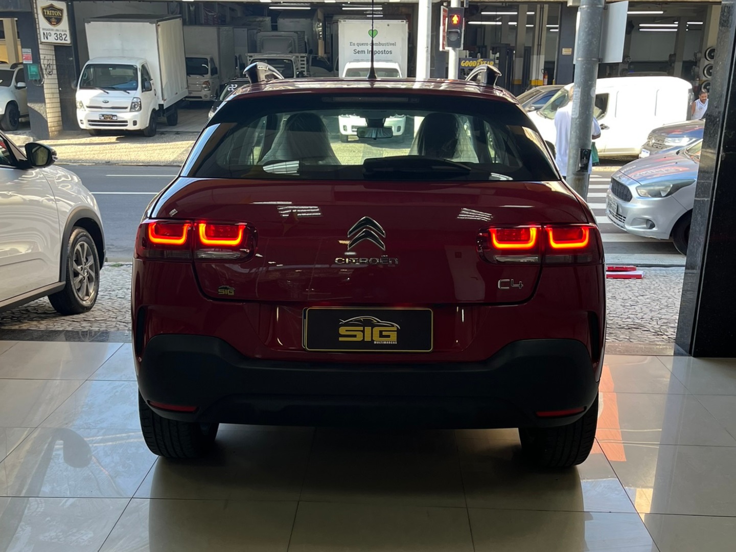 CITROEN C4 CACTUS 1.6 VTI 120 FLEX FEEL PACK EAT6 2023 - Miniatura 3