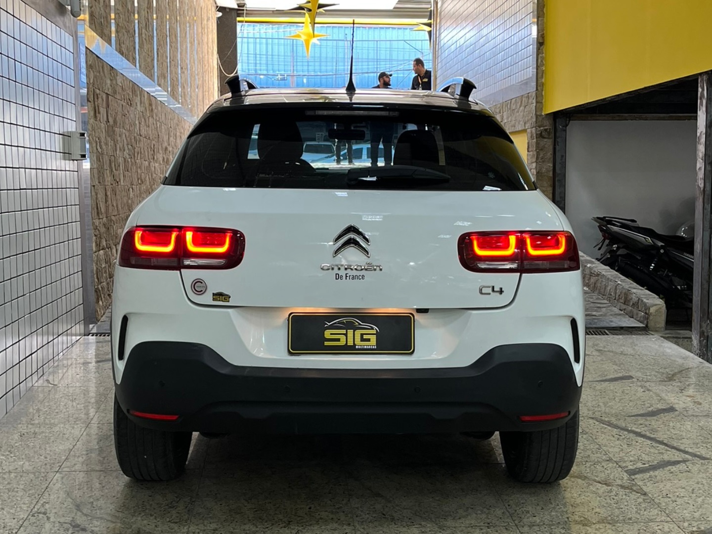 CITROEN C4 CACTUS 1.6 VTI 120 FLEX FEEL PACK EAT6 2021 - Miniatura 3