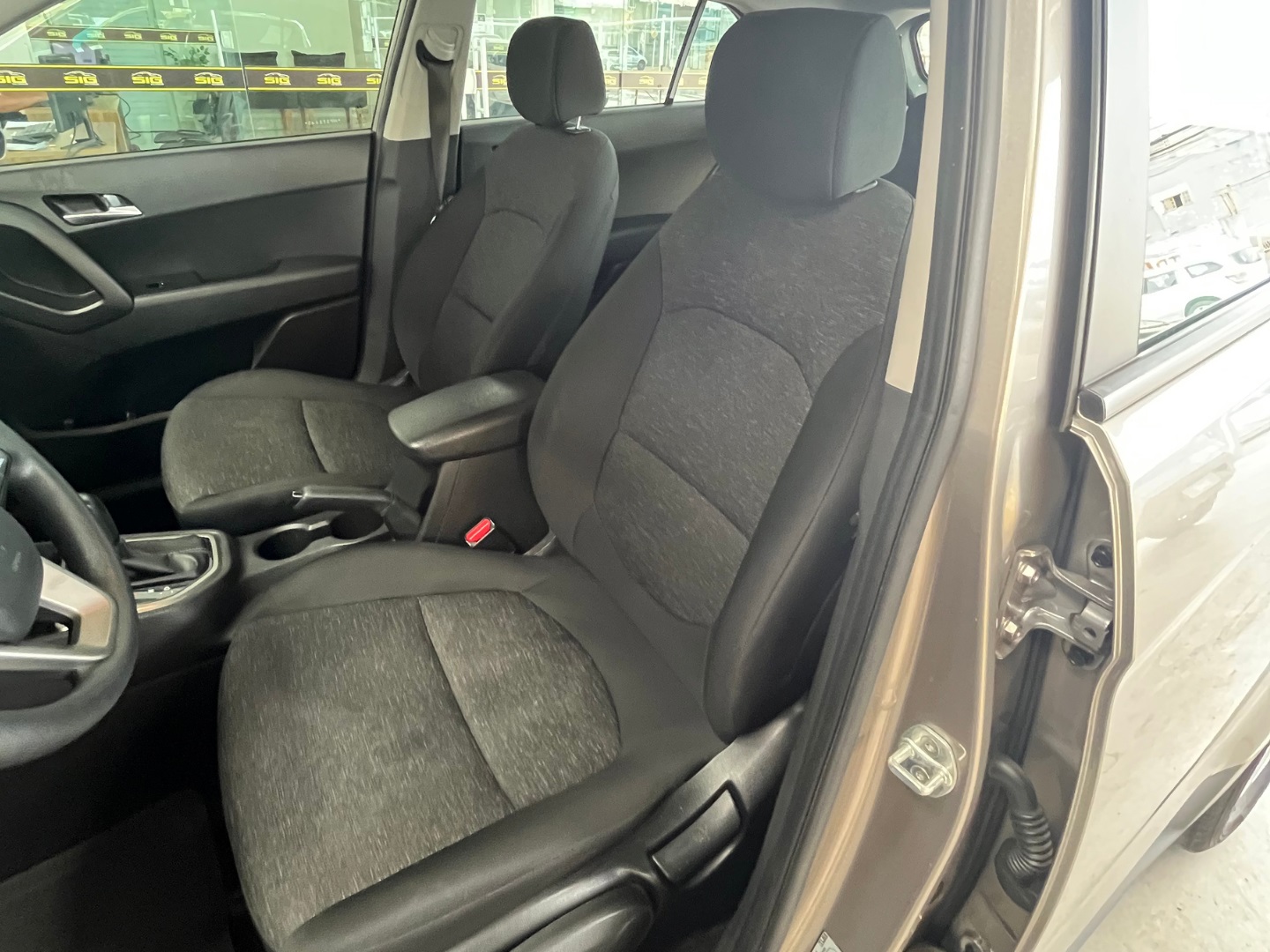 HYUNDAI CRETA 1.6 16V FLEX ACTION AUTOMÁTICO 2022 Cinza - Miniatura 6 - SIG Multimarcas