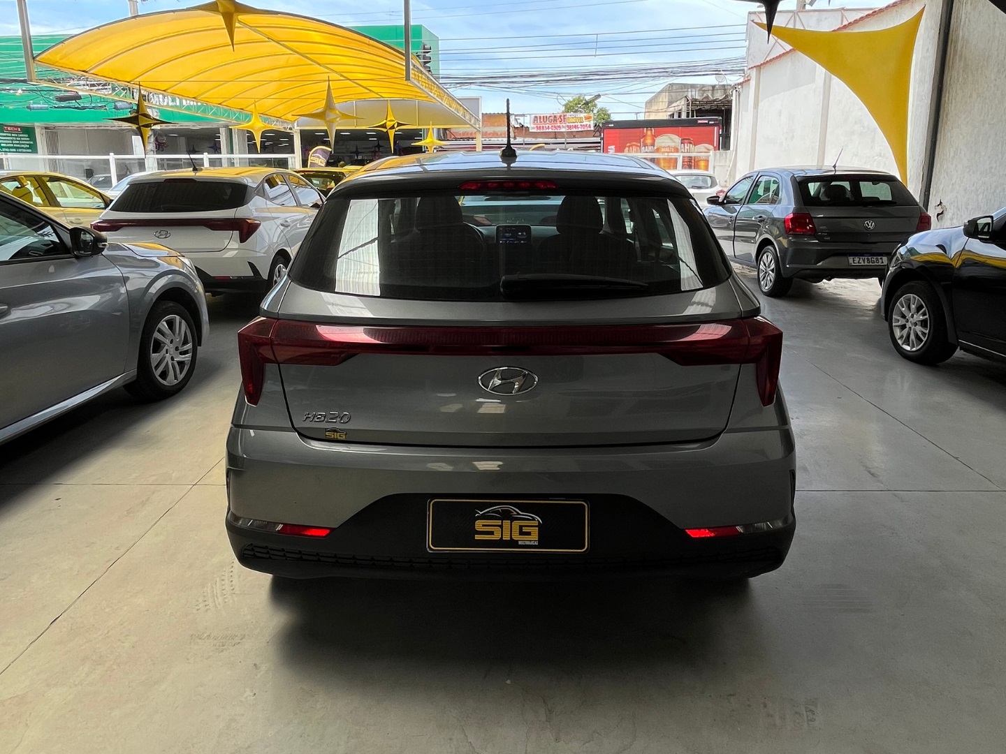 HYUNDAI HB20 1.0 12V FLEX COMFORT MANUAL 2023 Cinza - Miniatura 3 - SIG Multimarcas