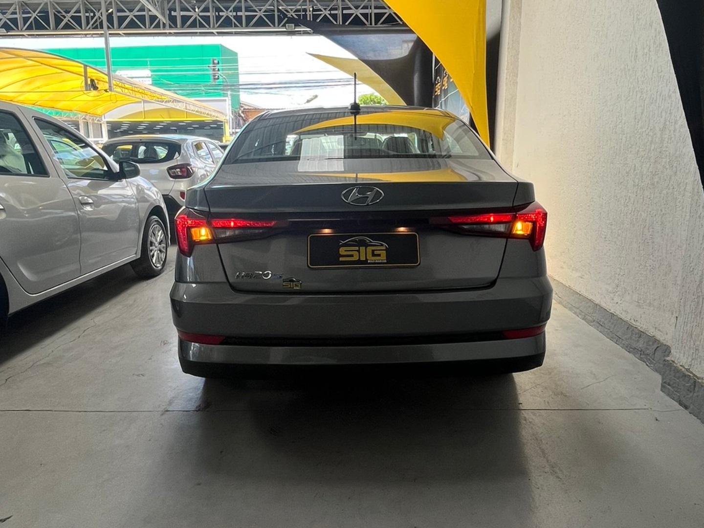 HYUNDAI HB20S 1.0 12V FLEX COMFORT MANUAL 2024 Prata - Miniatura 3 - SIG Multimarcas