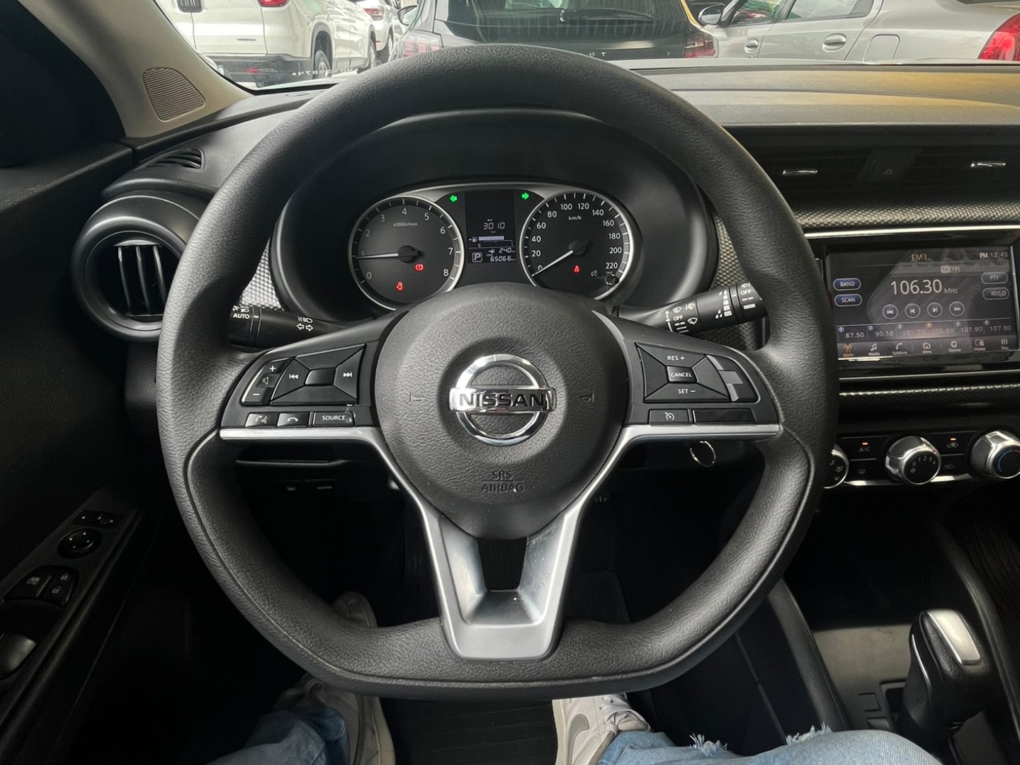 NISSAN KICKS 1.6 16V FLEXSTART SENSE XTRONIC 2022 - Miniatura 8