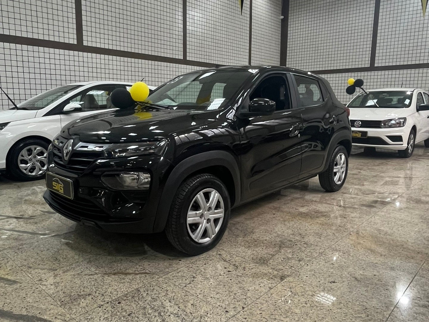 RENAULT KWID 1.0 12V SCE FLEX INTENSE MANUAL 2023 - Miniatura 4