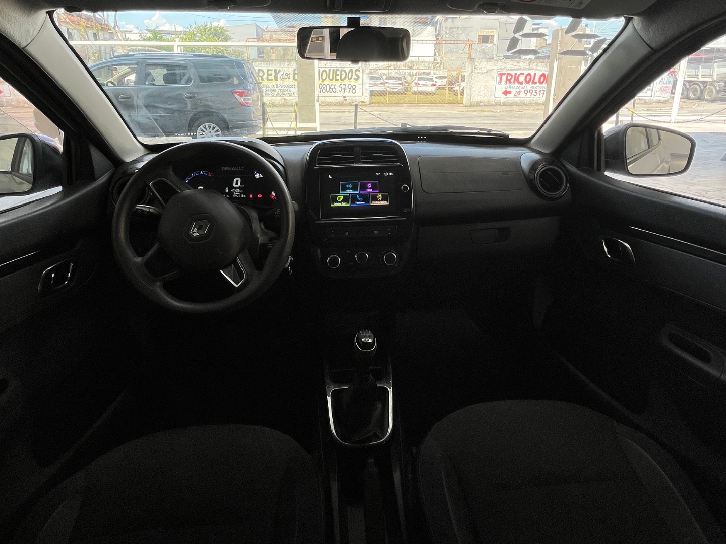 RENAULT KWID 1.0 12V SCE FLEX INTENSE MANUAL 2023 - Miniatura 7