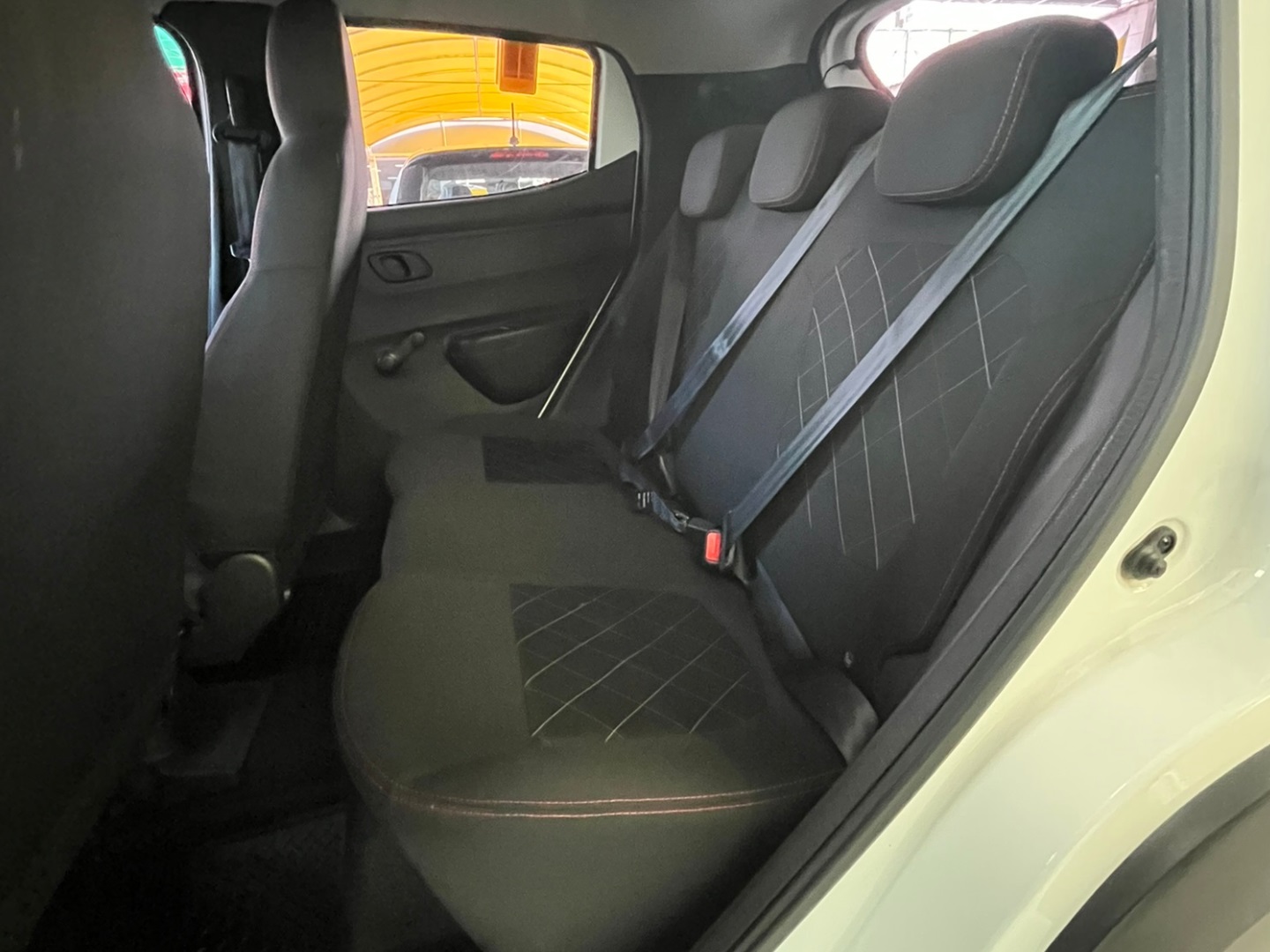 RENAULT KWID 1.0 12V SCE FLEX ZEN MANUAL 2022 - Miniatura 6