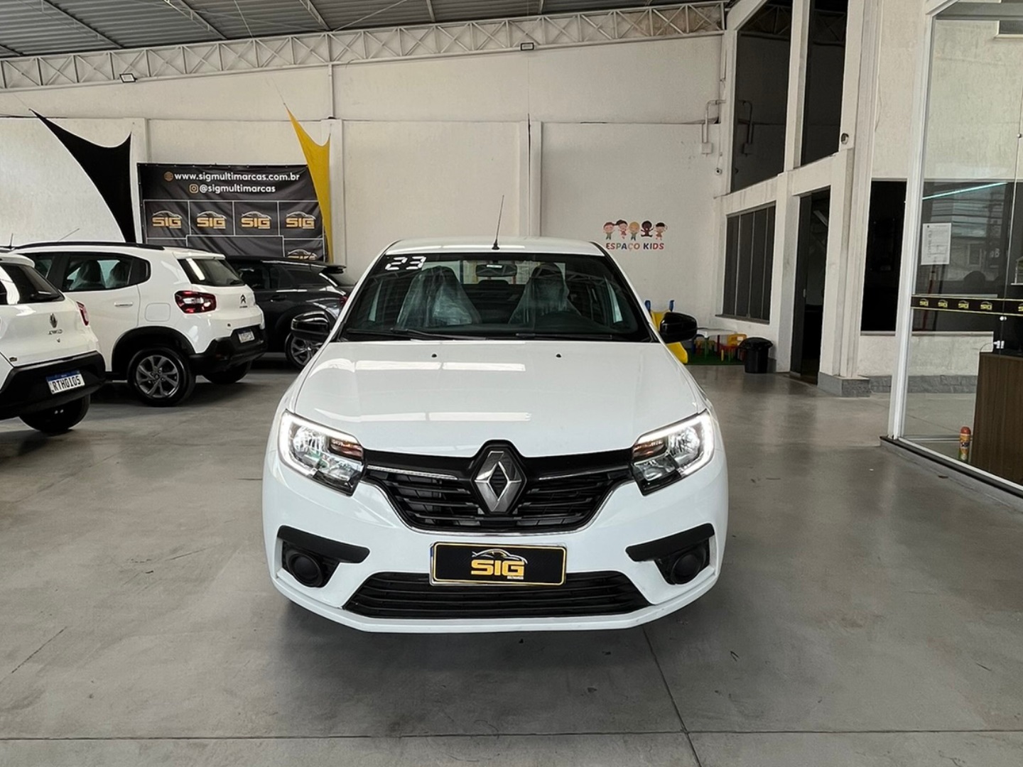 RENAULT LOGAN 1.0 12V SCE FLEX ZEN MANUAL 2023 - Miniatura 2