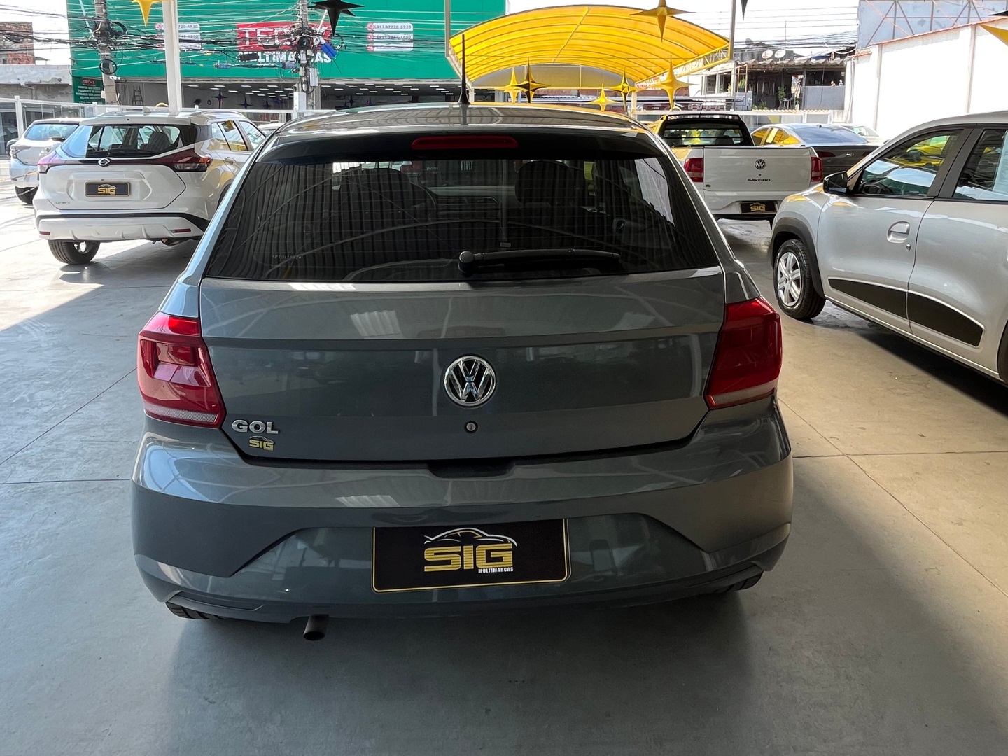 VOLKSWAGEN GOL 1.0 12V MPI TOTALFLEX 4P MANUAL 2023 - Miniatura 3