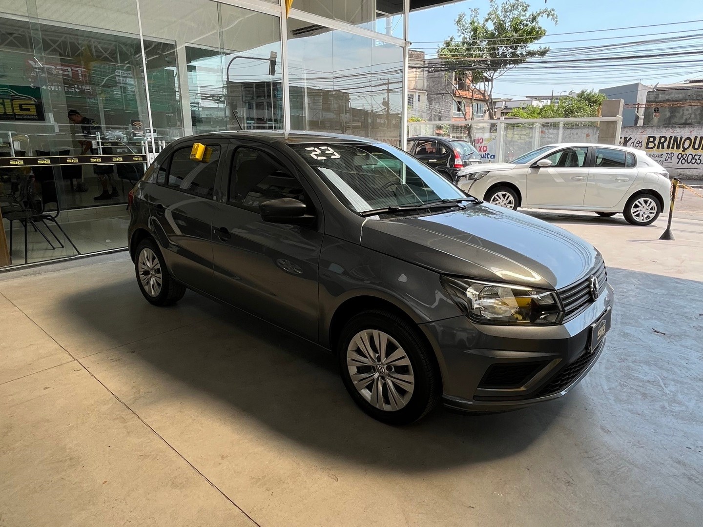 VOLKSWAGEN GOL 1.0 12V MPI TOTALFLEX 4P MANUAL 2023 - Miniatura 4