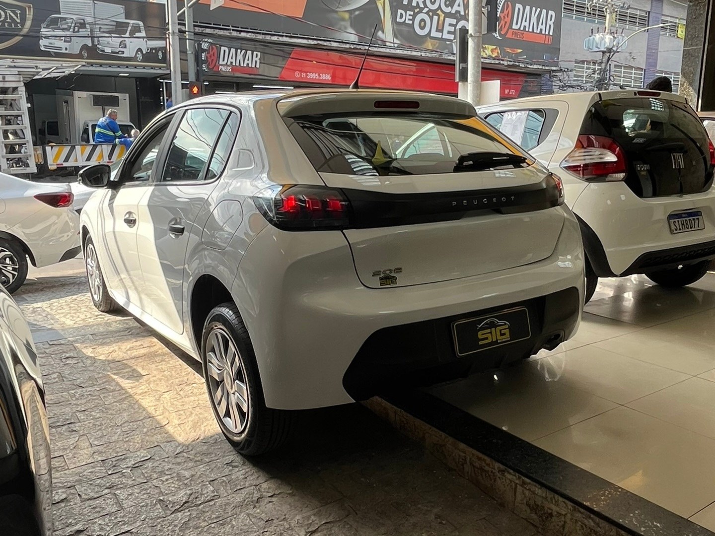 PEUGEOT 208 1.0 FIREFLY FLEX LIKE MANUAL 2023 - Miniatura 7