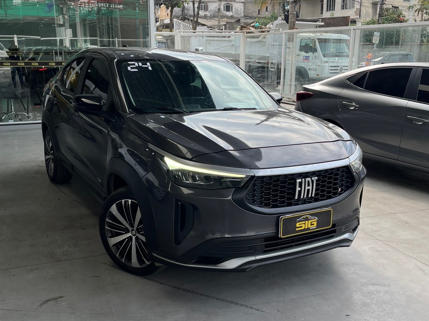 FIAT FASTBACK 1.0 TURBO 200 FLEX AUDACE CVT 2024 na cor Cinza com 48.179 km - Imagem 1 - SIG Multimarcas