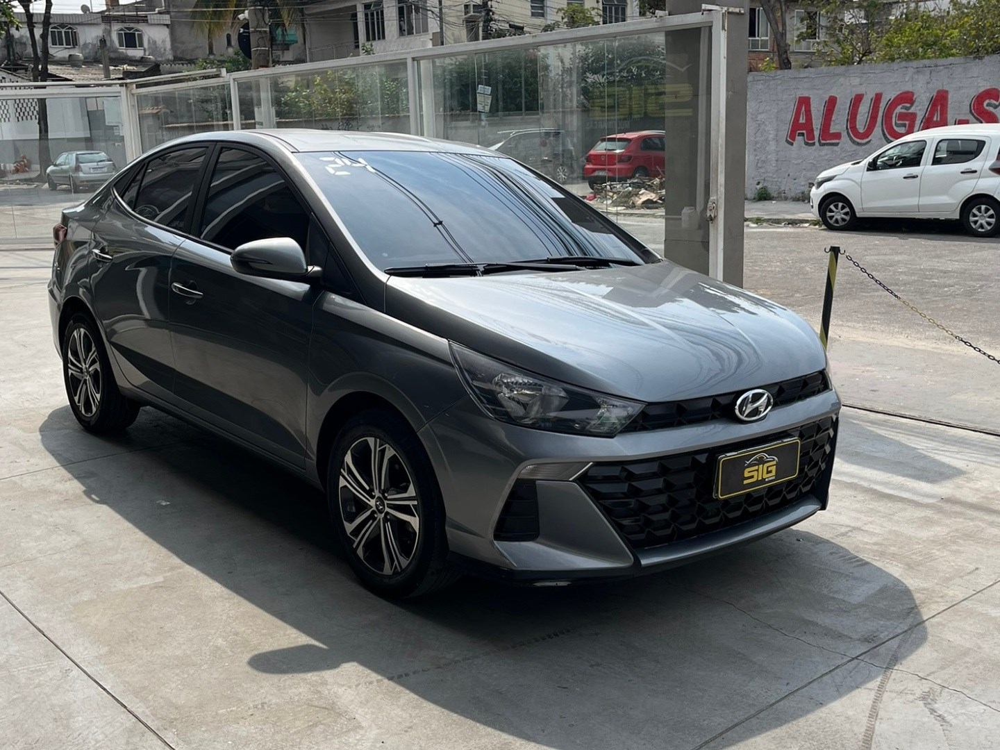 HYUNDAI HB20S 1.0 TGDI FLEX COMFORT PLUS AUTOMÁTICO 2024 Cinza - Miniatura 3 - SIG Multimarcas