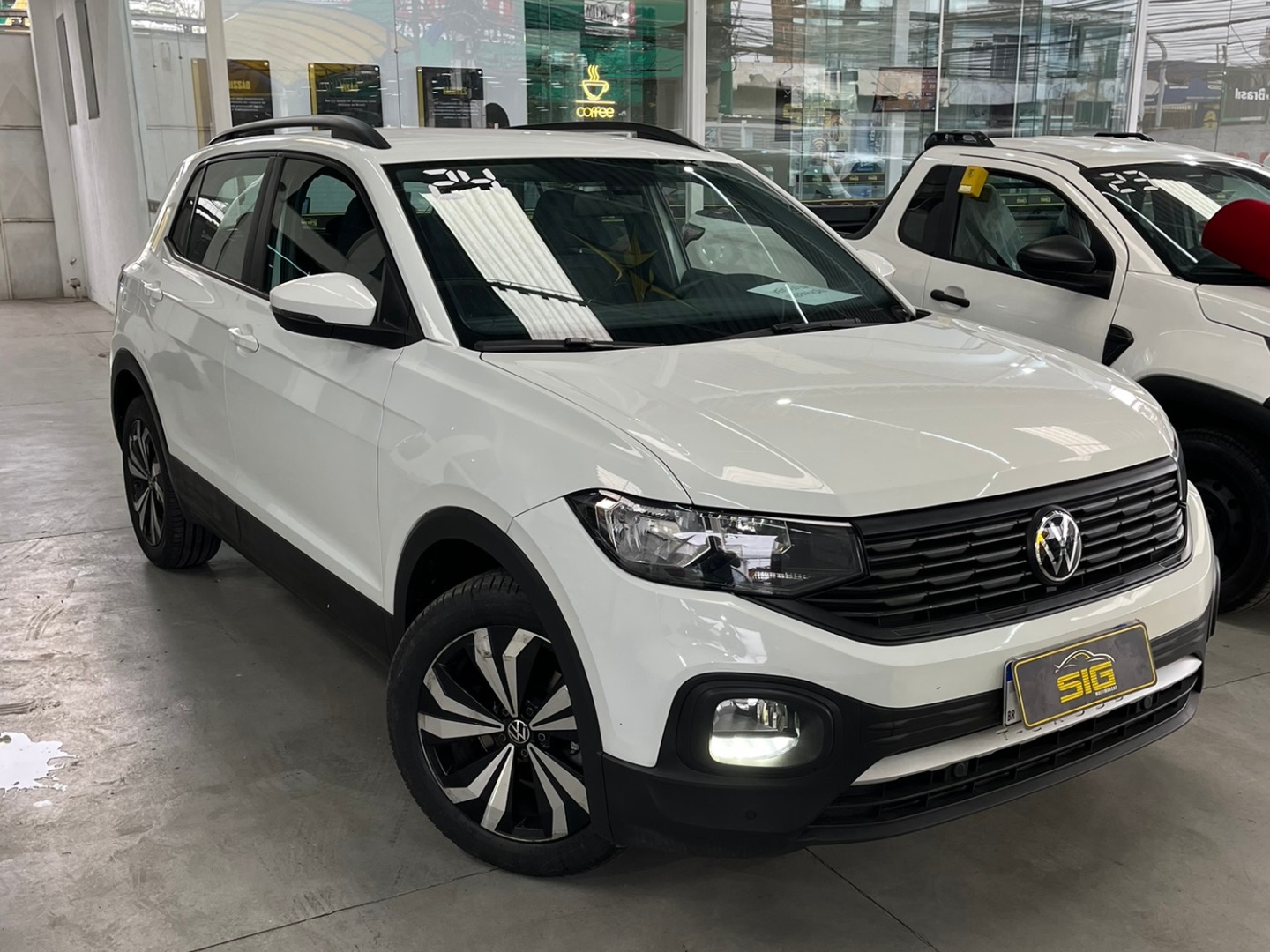 VOLKSWAGEN T-CROSS 1.0 200 TSI TOTAL FLEX AUTOMÁTICO 2024 - Imagem 1 - SIG Multimarcas