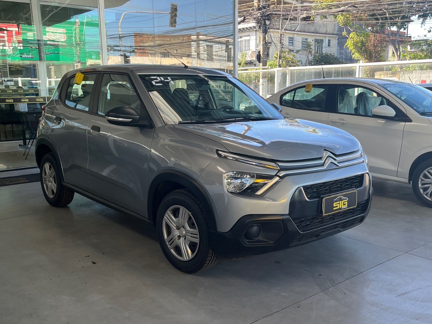 CITROEN C3 1.0 16V FLEX LIVE PACK MANUAL 2024 Cinza - Miniatura 3 - SIG Multimarcas