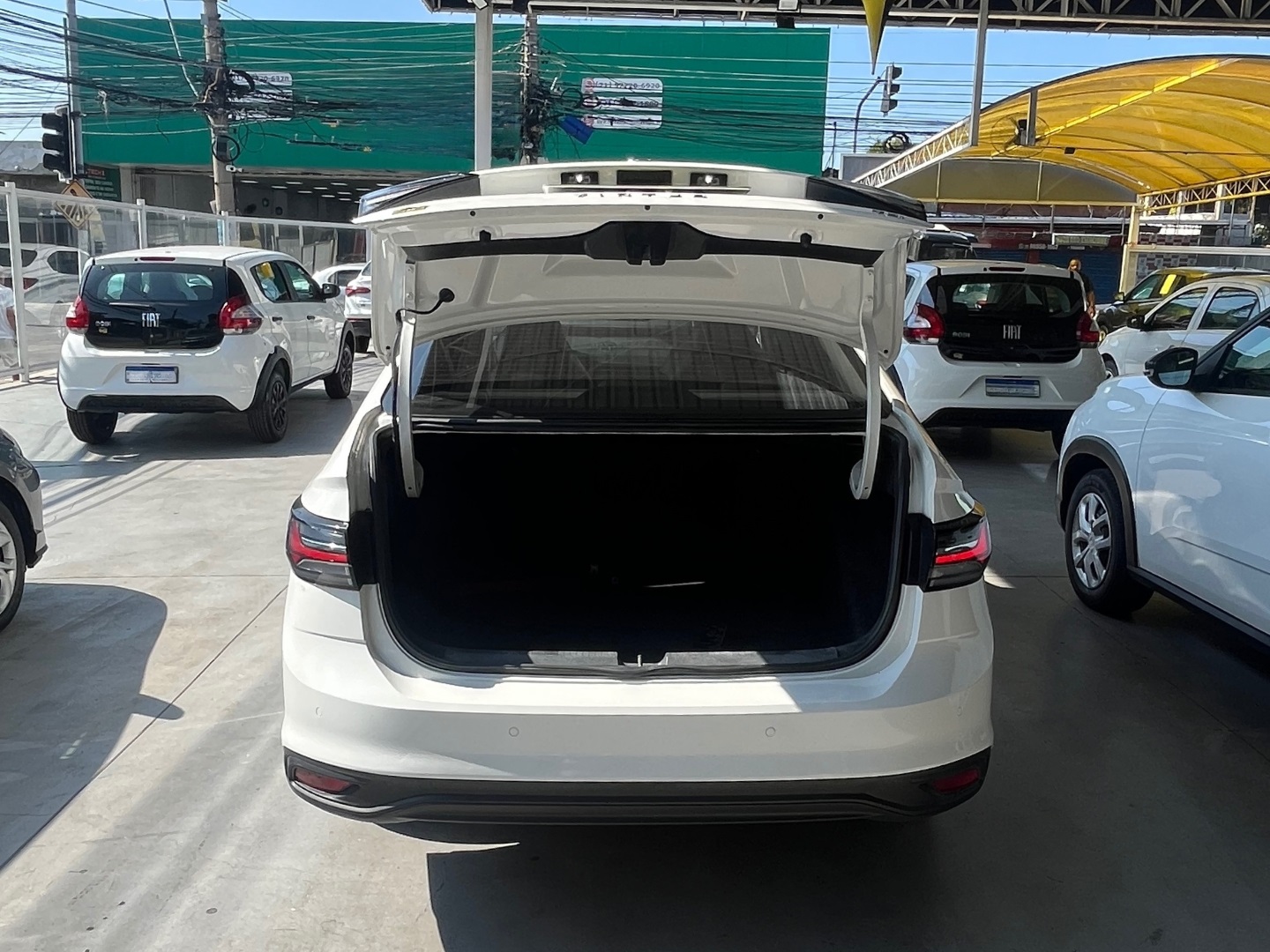 VOLKSWAGEN VIRTUS 1.0 170 TSI MANUAL 2024 Branco - Miniatura 6 - SIG Multimarcas