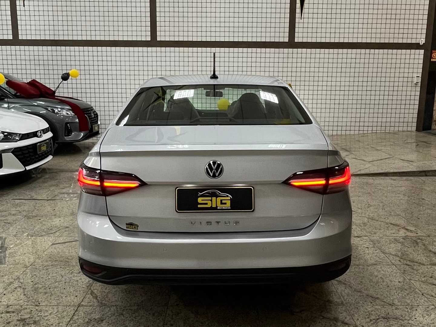 VOLKSWAGEN VIRTUS 1.0 TSI FLEX 12V AUT 2024 Prata - Miniatura 5 - SIG Multimarcas