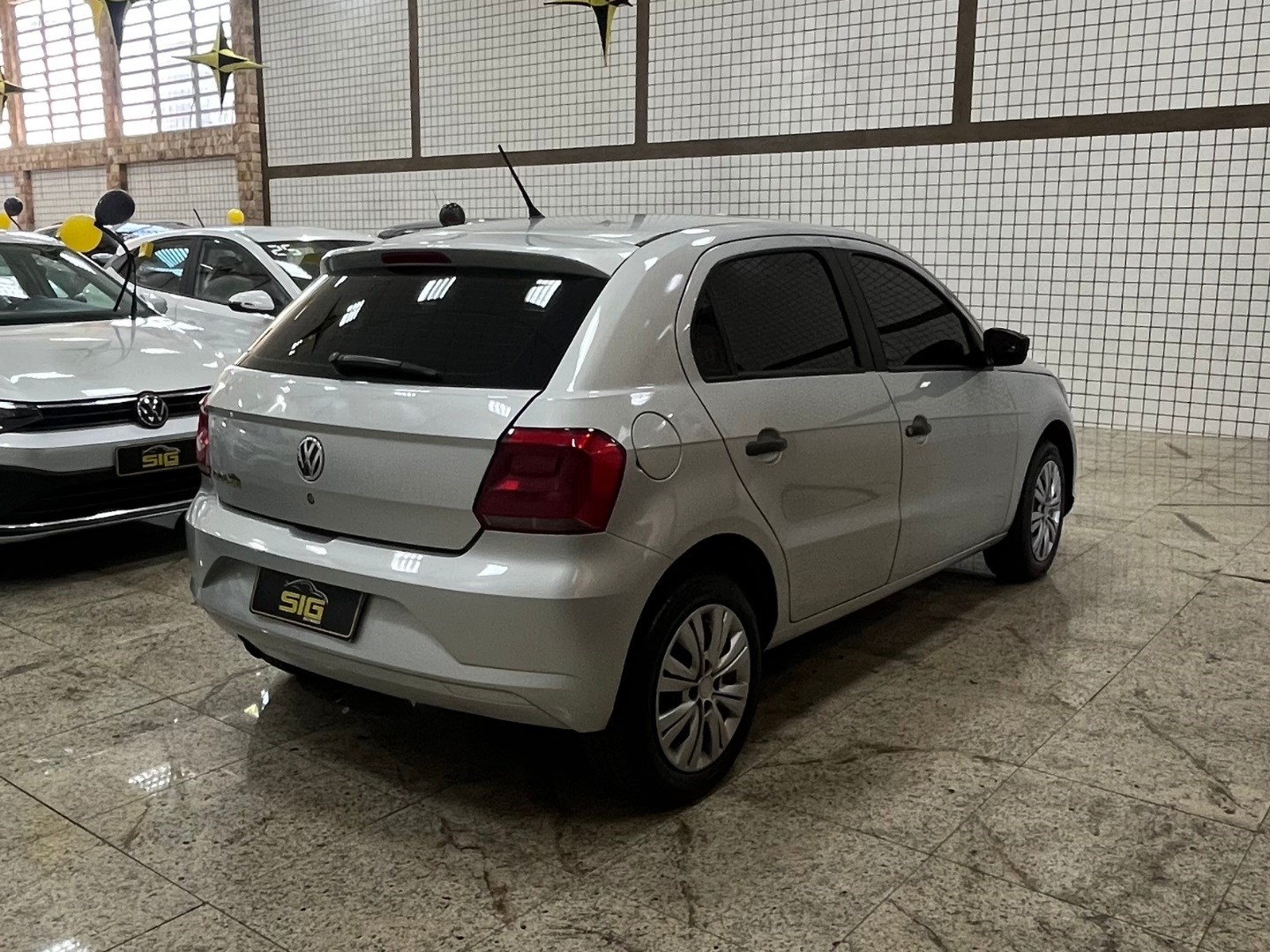 VOLKSWAGEN GOL 1.6 MSI TOTALFLEX 4P MANUAL 2019 Prata - Miniatura 7 - SIG Multimarcas