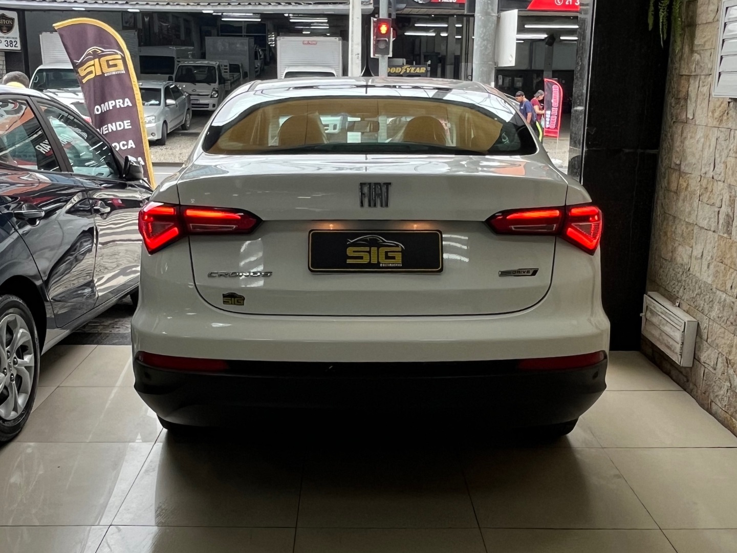 FIAT CRONOS 1.3 FIREFLY FLEX DRIVE MANUAL 2024 Branco - Miniatura 5 - SIG Multimarcas