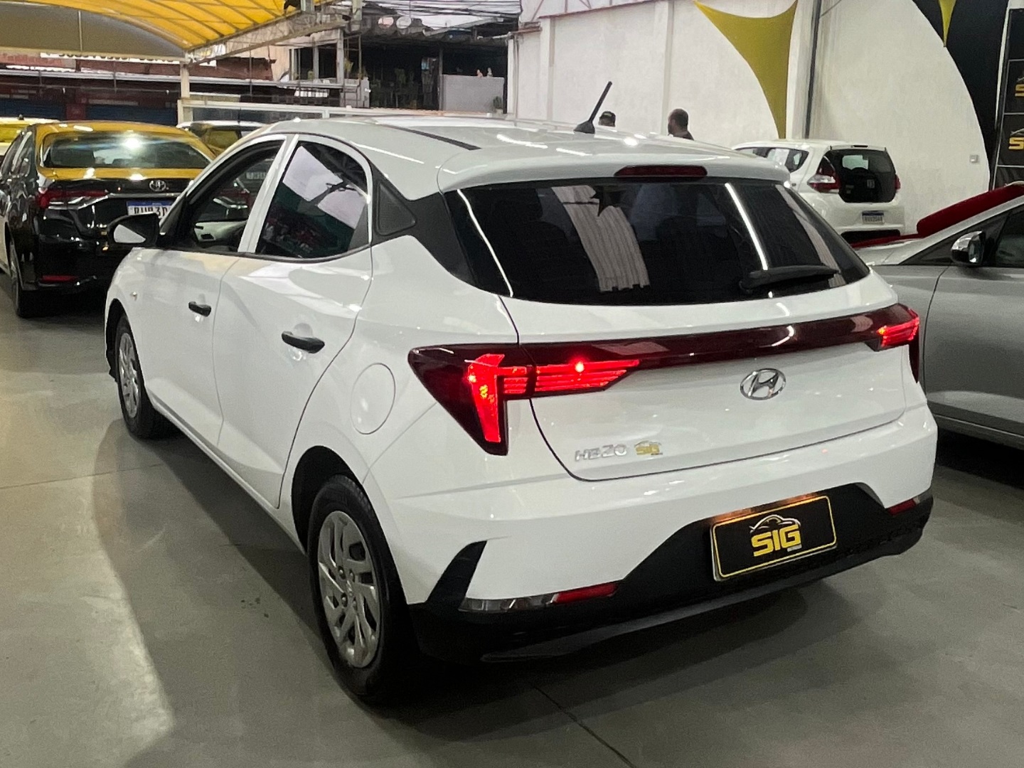 HYUNDAI HB20 1.0 12V FLEX SENSE MANUAL 2023 - Miniatura 7