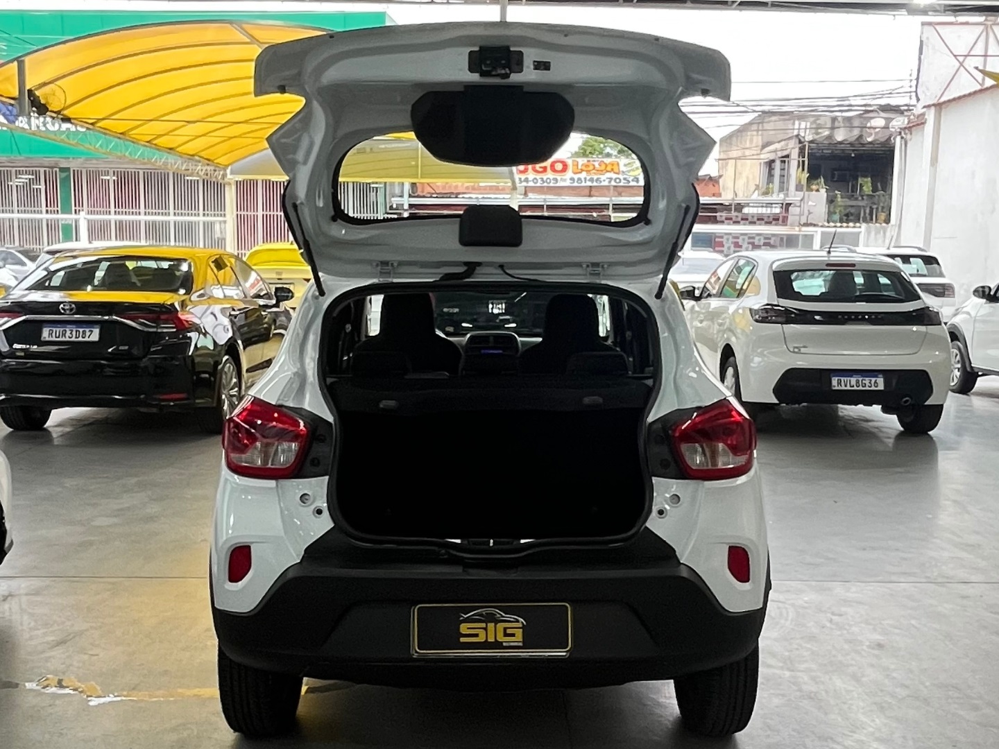 RENAULT KWID 1.0 12V SCE FLEX ZEN MANUAL 2024 - Miniatura 6