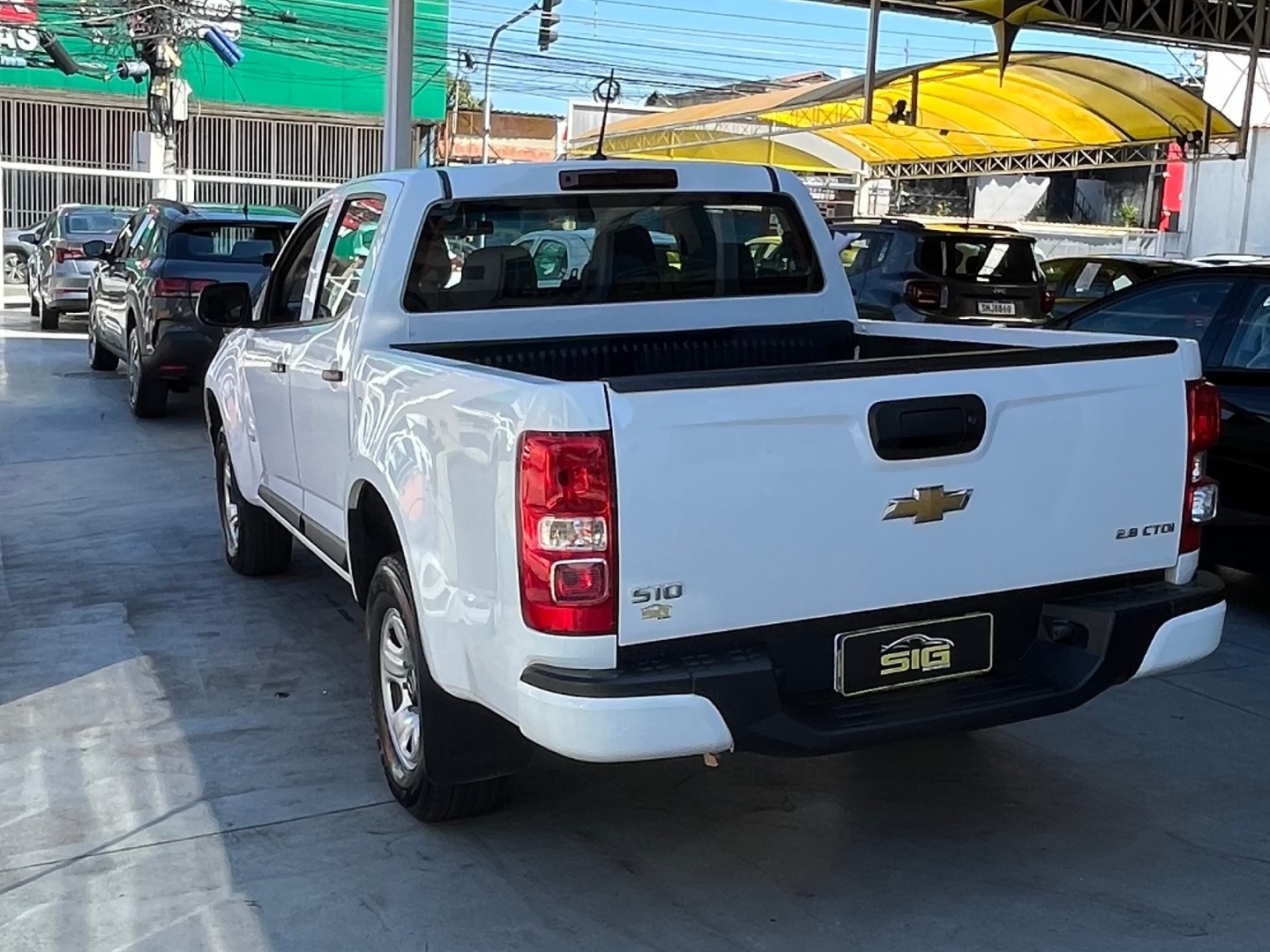 CHEVROLET S10 2.8 16V TURBO DIESEL LS CD 4X4 MANUAL 2023 Branco - Miniatura 7 - SIG Multimarcas
