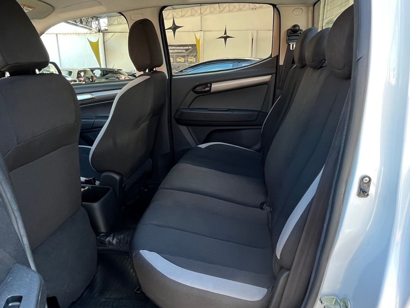 CHEVROLET S10 2.8 16V TURBO DIESEL LS CD 4X4 MANUAL 2023 Branco - Miniatura 8 - SIG Multimarcas