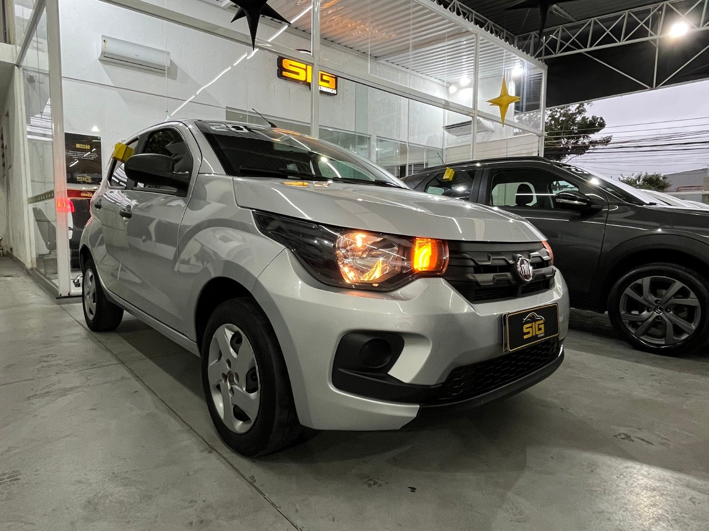 FIAT MOBI 1.0 EVO FLEX LIKE. MANUAL 2020 - Imagem 1 - SIG Multimarcas