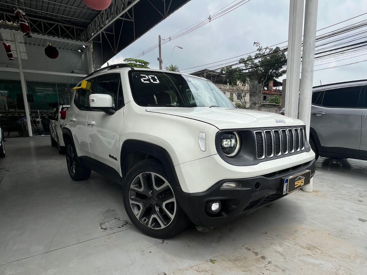 JEEP RENEGADE 1.8 16V FLEX LONGITUDE 4P AUTOMÁTICO 2020 - Imagem 1 - SIG Multimarcas