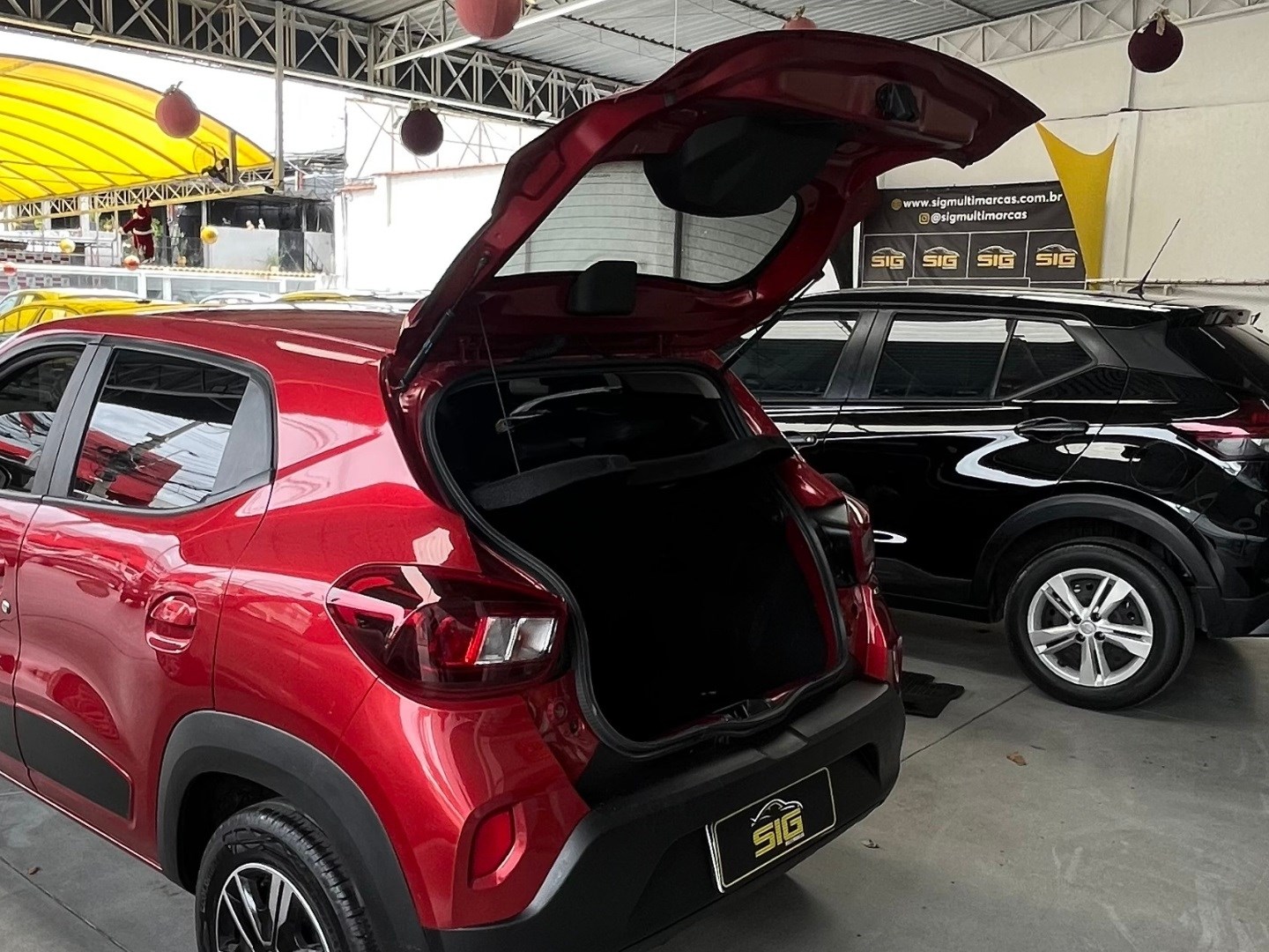 RENAULT KWID 1.0 12V SCE FLEX INTENSE MANUAL 2024 - Miniatura 6