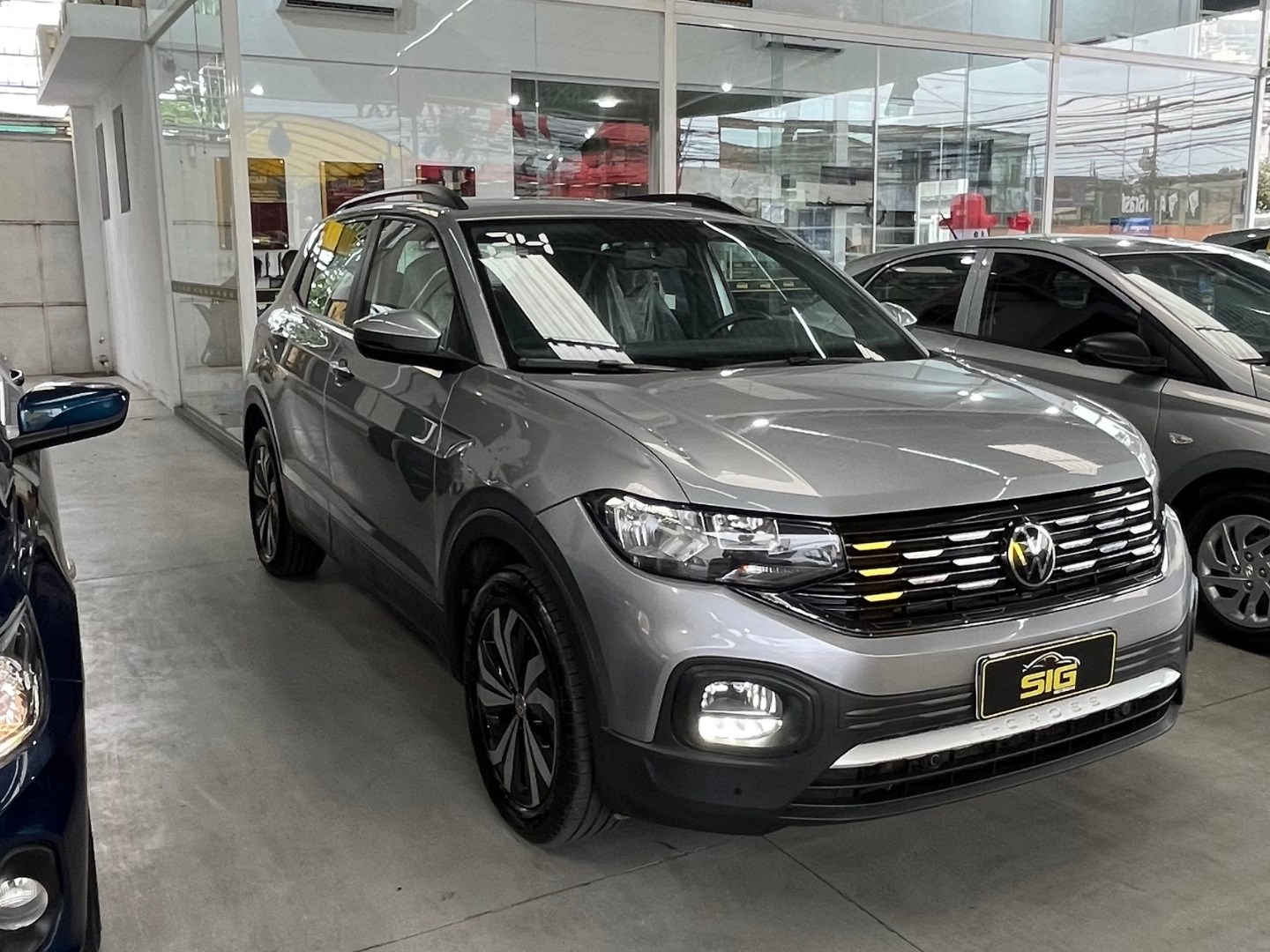 VOLKSWAGEN T-CROSS 1.0 200 TSI TOTAL FLEX AUTOMÁTICO 2024 - Miniatura 4