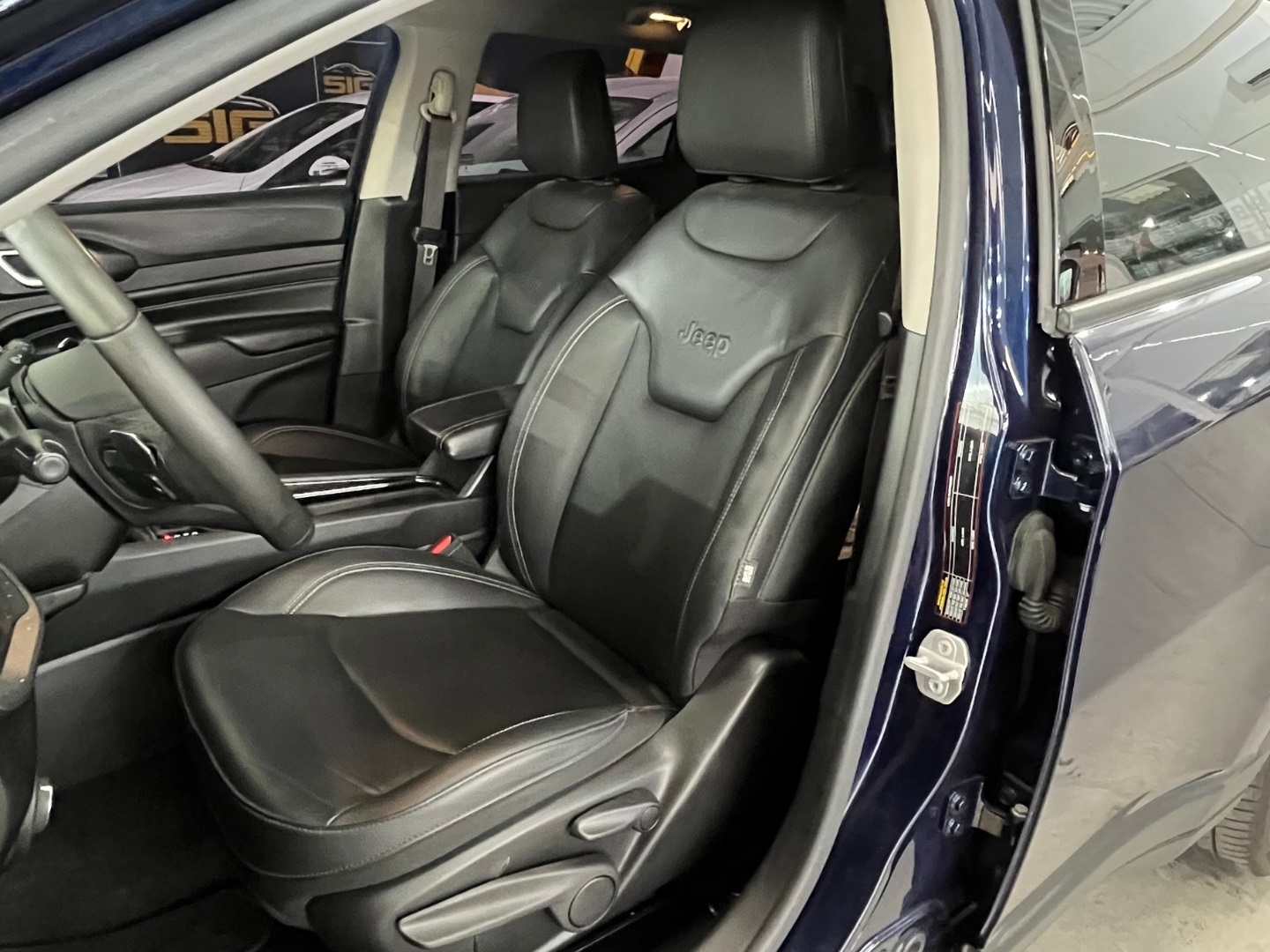 JEEP COMPASS 1.3 T270 TURBO FLEX LONGITUDE AT6 2024 Azul - Miniatura 8 - SIG Multimarcas