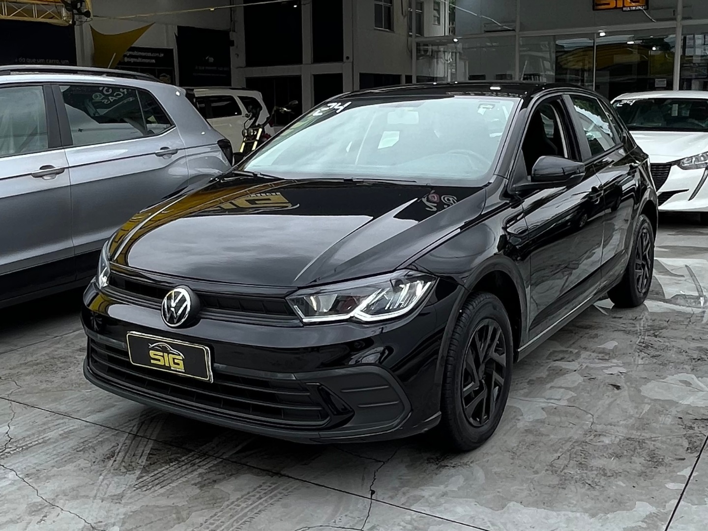 VOLKSWAGEN POLO 1.0 MPI MANUAL 2024 Preto - Miniatura 3 - SIG Multimarcas