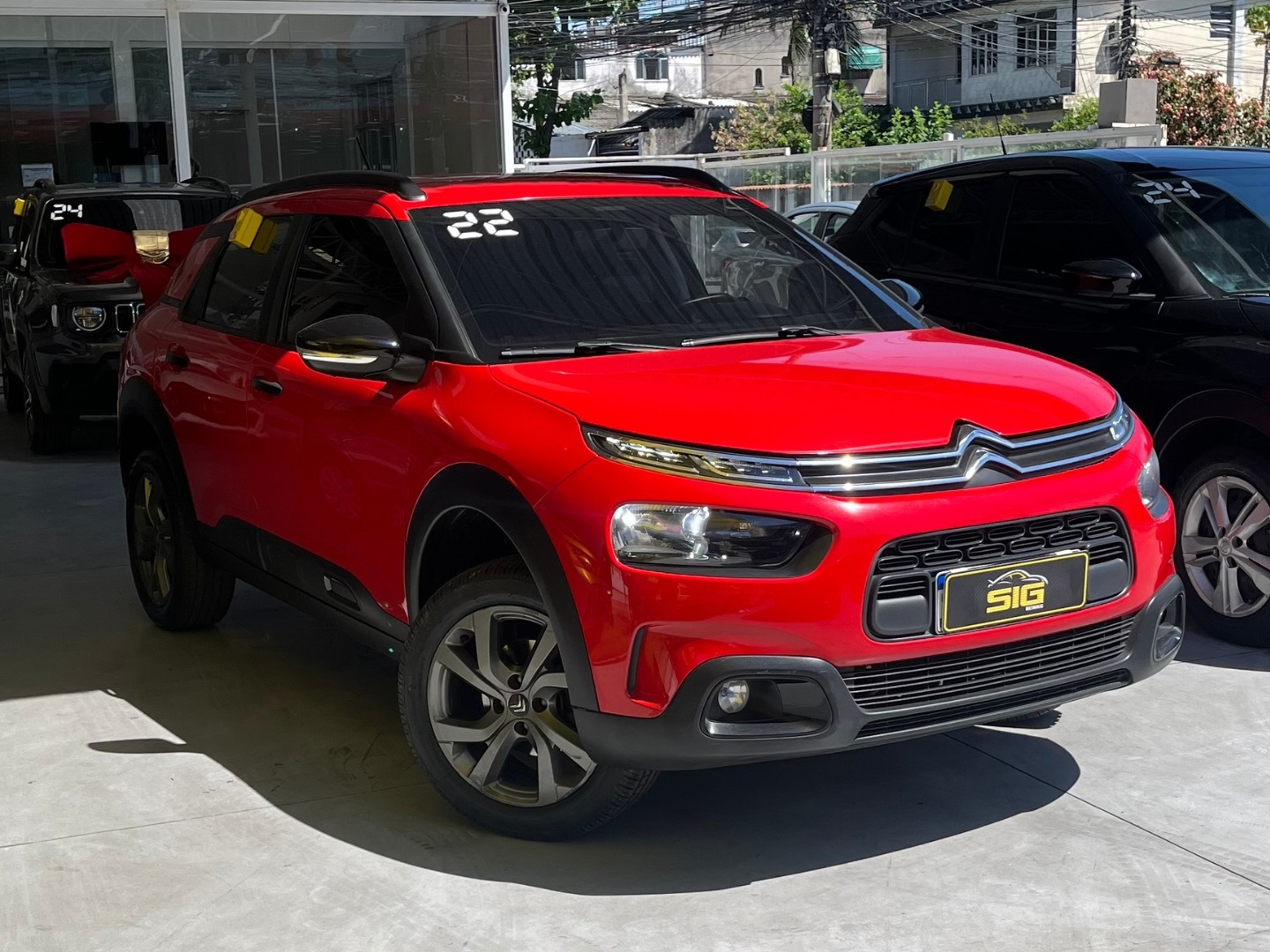 CITROEN C4 CACTUS 1.6 VTI 120 FLEX FEEL EAT6 2022 na cor Vermelho com 82.231 km - Imagem 1 - SIG Multimarcas