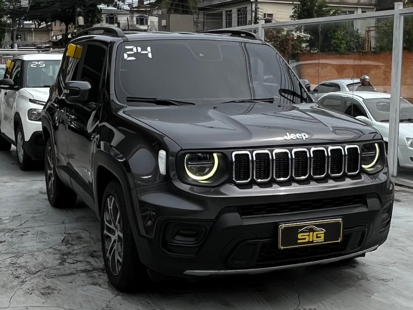JEEP RENEGADE 1.3 T270 TURBO FLEX LONGITUDE AT6 2024 Preto - Miniatura 4 - SIG Multimarcas