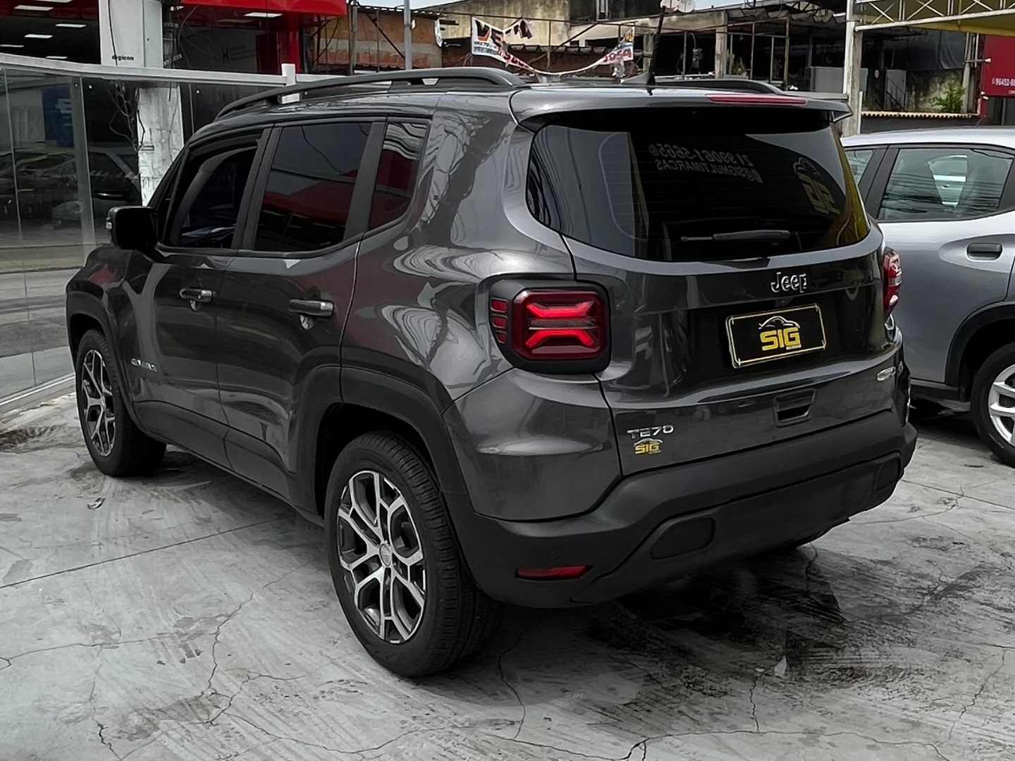 JEEP RENEGADE 1.3 T270 TURBO FLEX LONGITUDE AT6 2024 Preto - Miniatura 6 - SIG Multimarcas