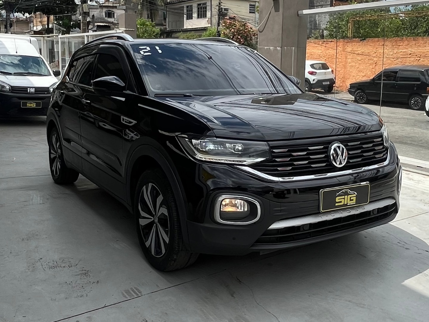 VOLKSWAGEN T-CROSS 1.4 250 TSI TOTAL FLEX HIGHLINE AUTOMÁTICO 2021 Preto - Miniatura 3 - SIG Multimarcas