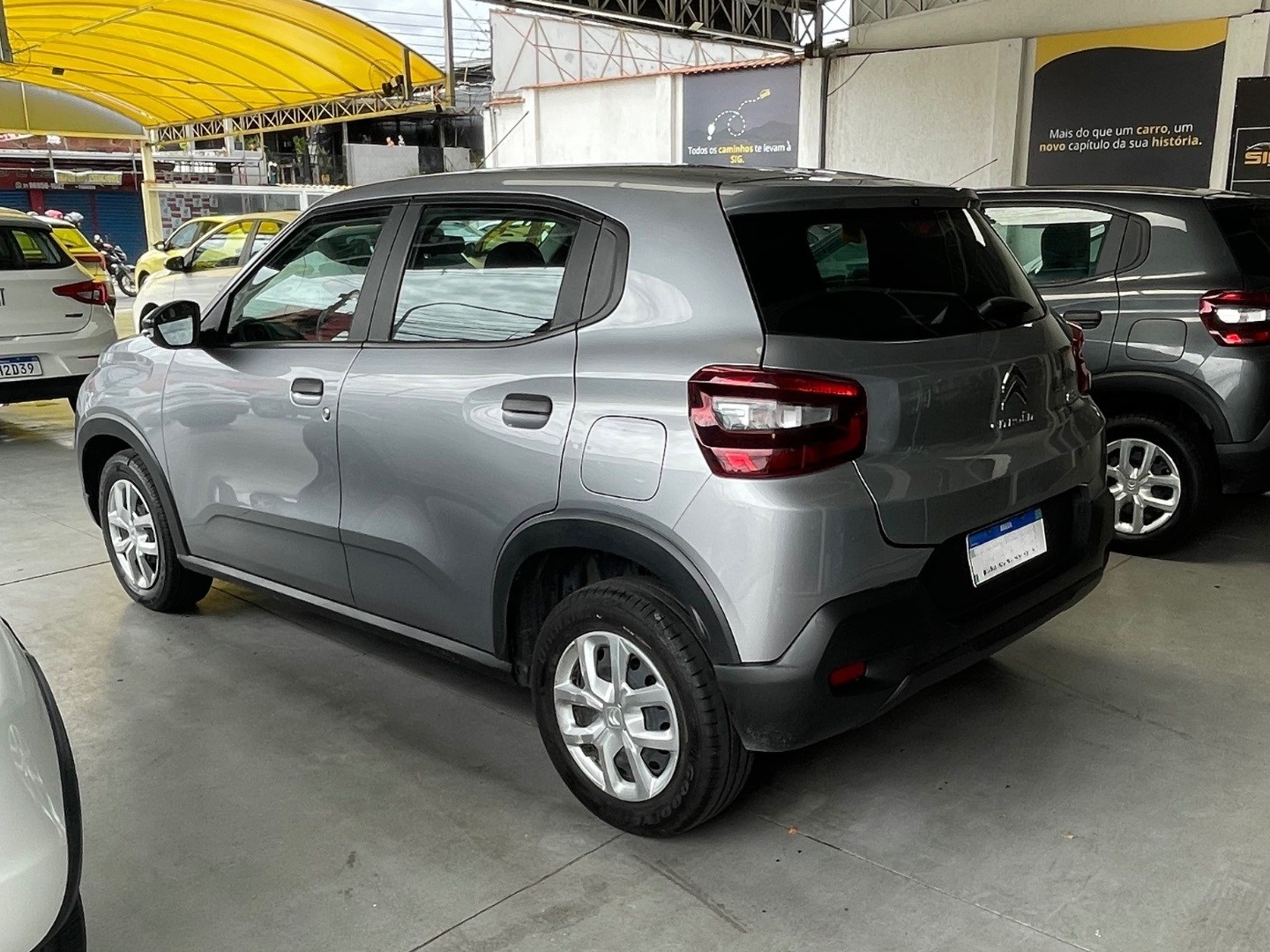 CITROEN C3 1.0 FIREFLY FLEX LIVE PACK MANUAL 2025 Cinza - Miniatura 5 - SIG Multimarcas